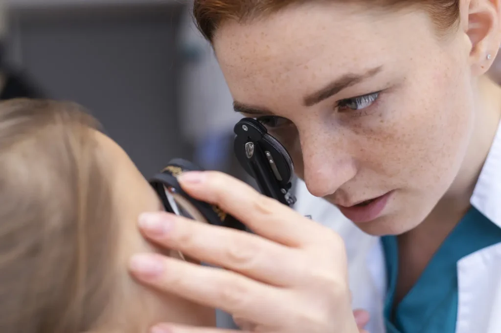 Curso en Manejo Clínico de Patologías Retinianas y Maculares 2