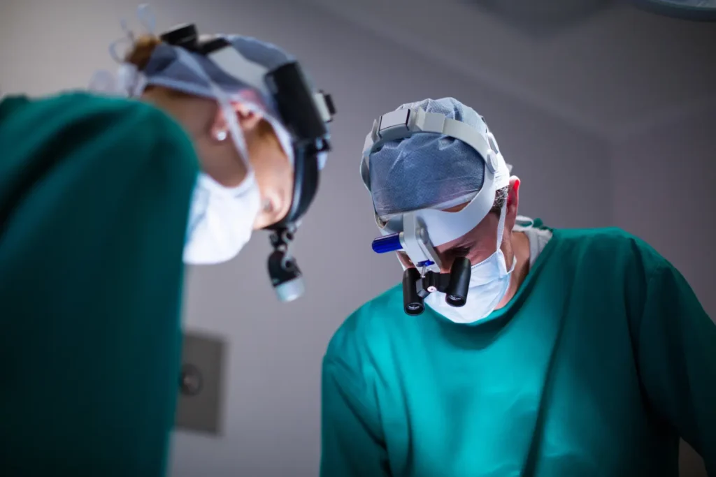 Máster en Retina Médica y Quirúrgica 3