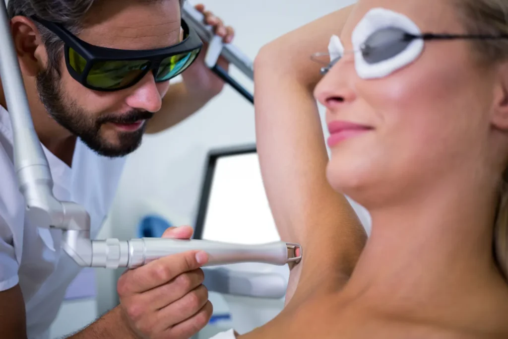Maestría en Láser Dermatológico y Fototerapia Seguridad y Casos 3