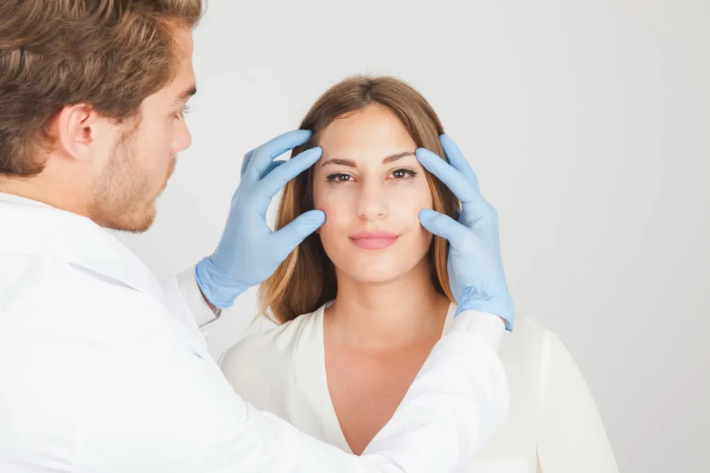 Maestria-en-Cirugia-Estetica-Facial-Rinoplastia-Blefaroplastia-y-Rejuvenecimiento-3