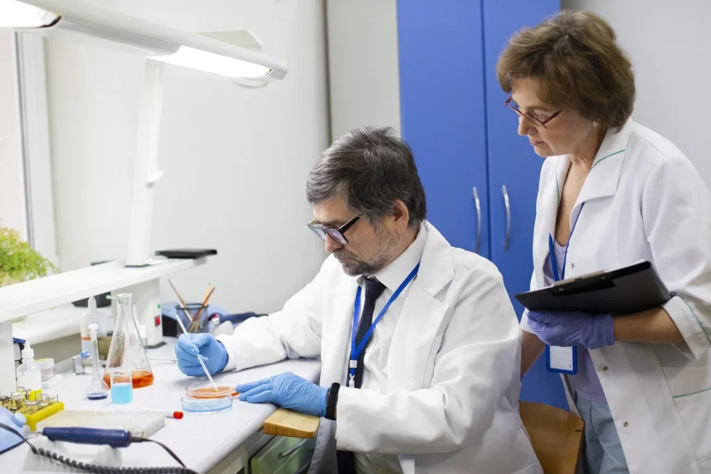 Diplomado-en-Biotecnologica-Farmaceutica-3