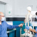 Maestría en cirugía en columna vertebral